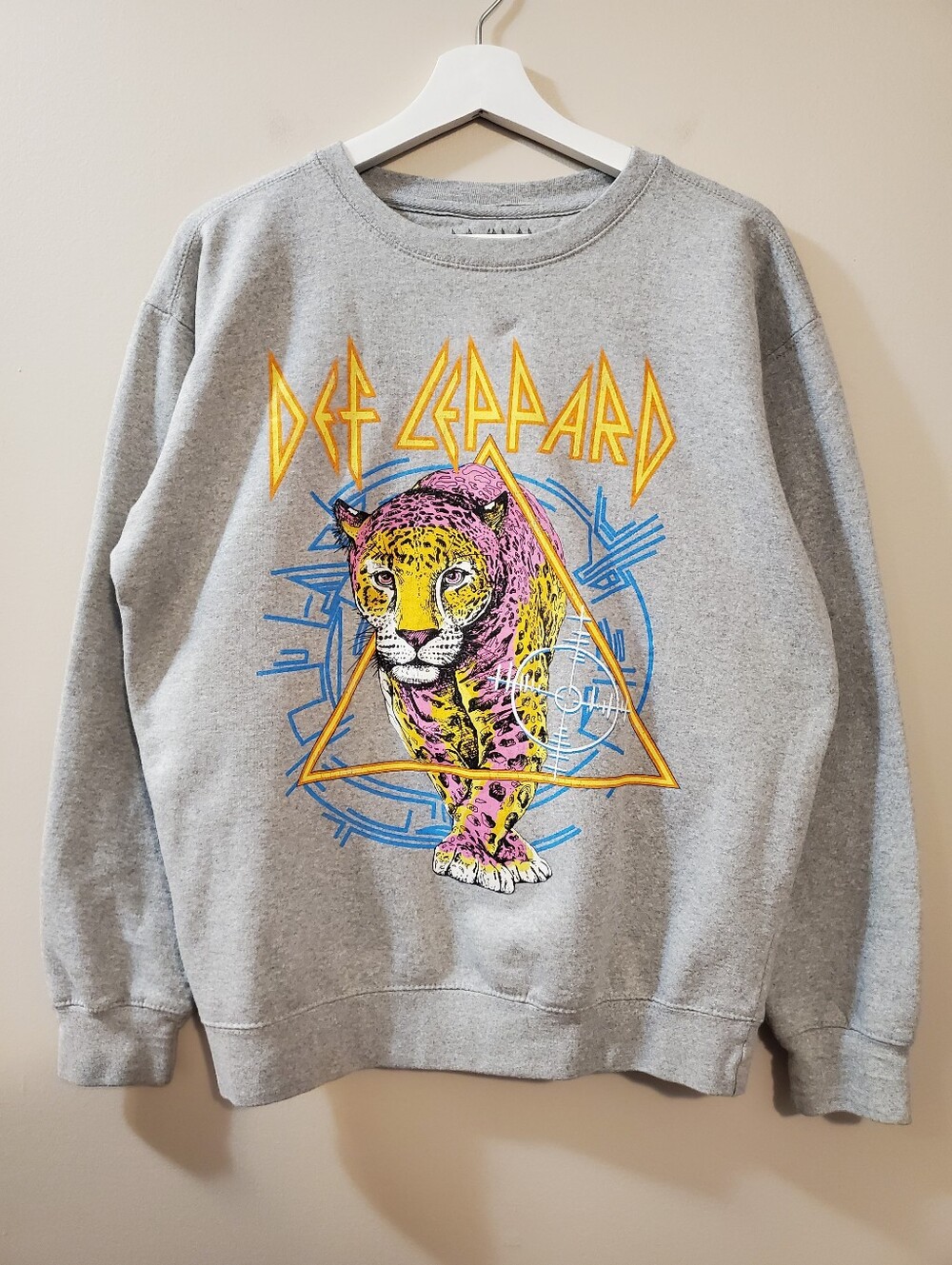 Def Leppard - Heather Grey Sweatshirt - Size M